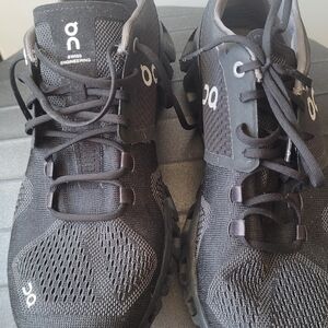 On Running Women's Black Athletic Shoes